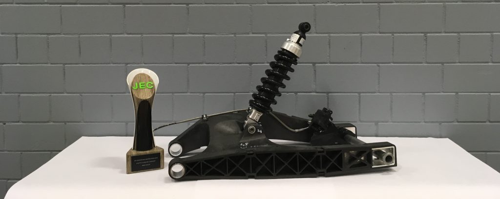 Hinterradschwinge aus Carbon
